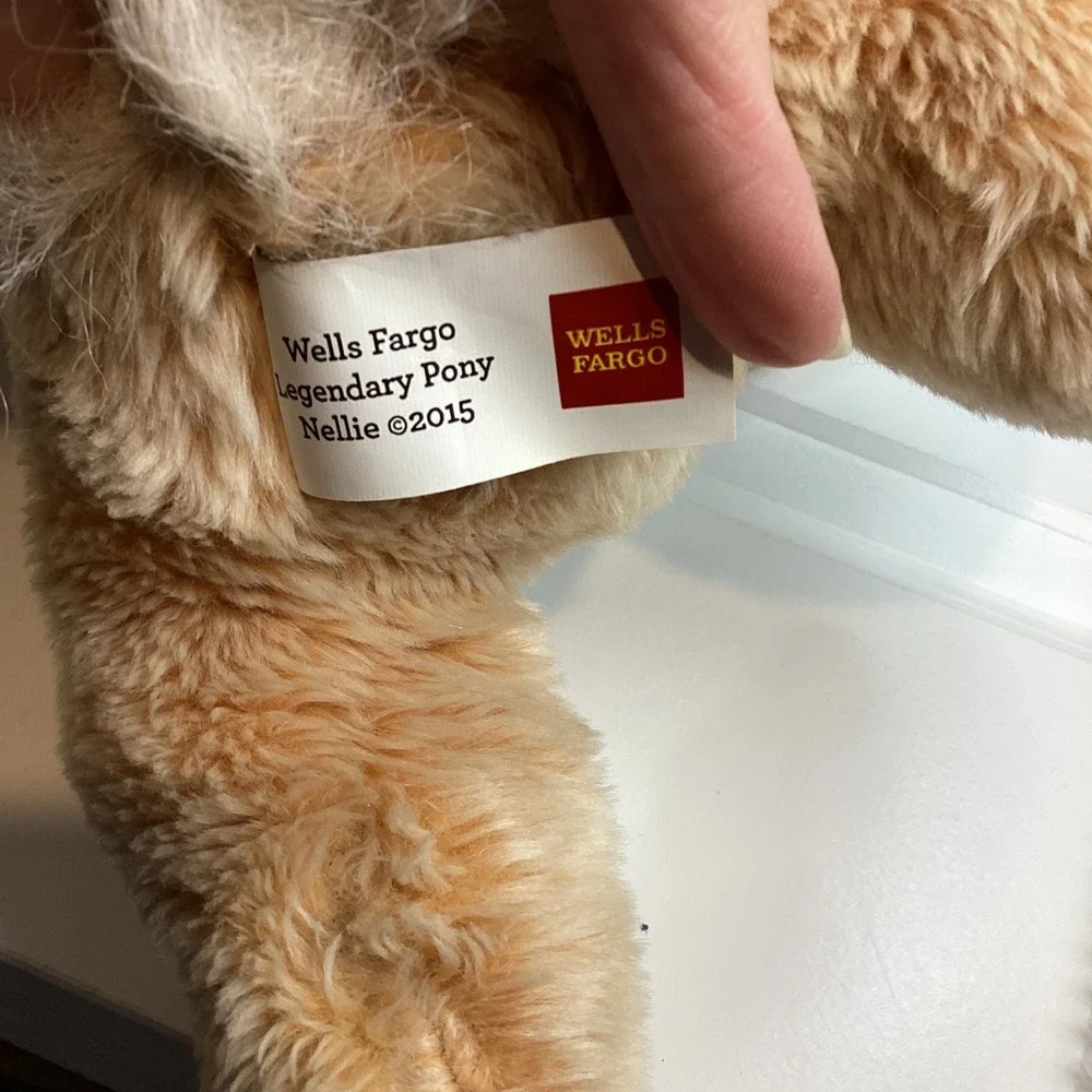 Wells Fargo Legendary Pony Nellie 2015 Plush Stuffed Animal Horse Tan Blonde